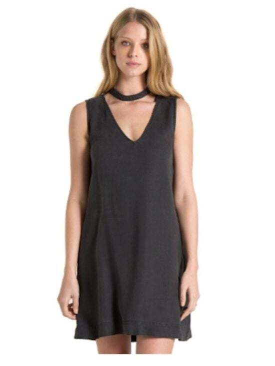 cloth & stone Dresses & Skirts - Anthropologie Cloth & Stone Choker Neck Shift Dress Size XS